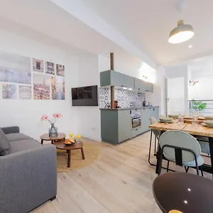 superb-4p-apartment-anvers-rochechouart.fr-paris.fr/